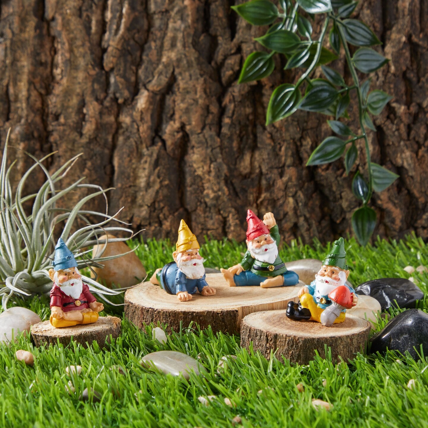 4 Pieces Mini Garden Gnomes, Outdoor Fairy Miniature Statue Accessories Set, Decorations in Funny Poses, Yard Ornaments for Yoga Gifts, Planter, Plant Pots Decor