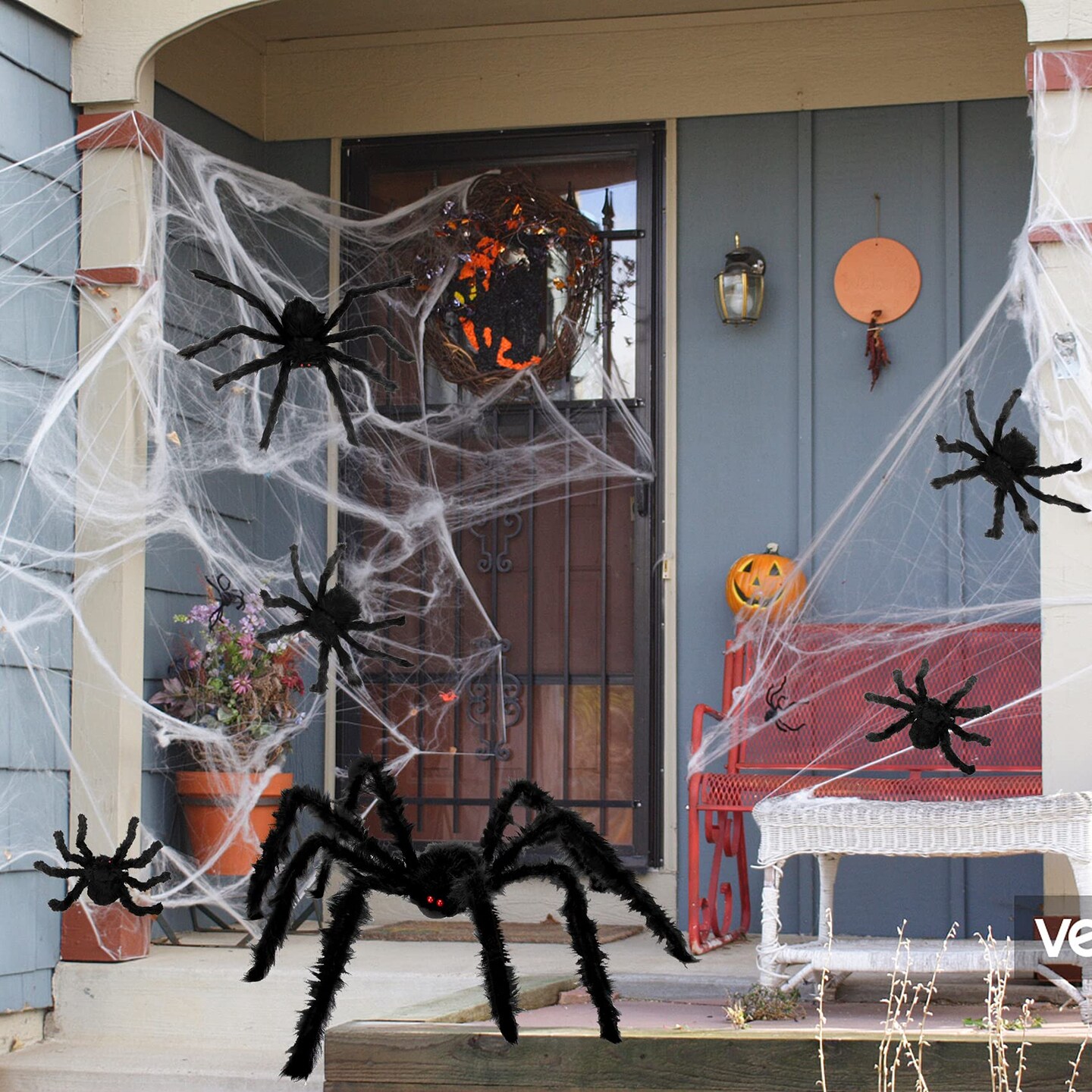 6 Pieces Halloween Spider Decorations, Realistic Large Scary Spider Decoration for Home Giant Spiders Props for Indoor Outdoor Party Decorations