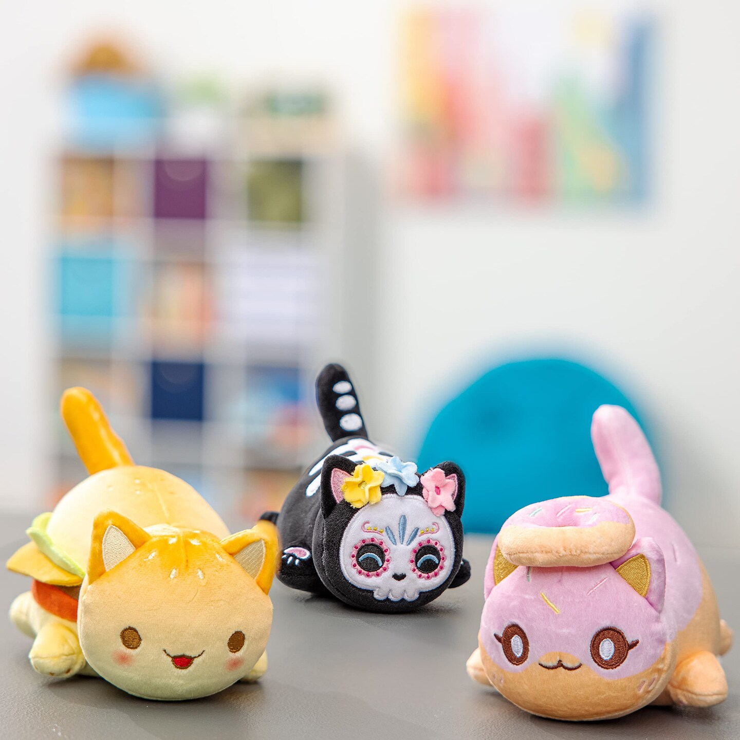 Aphmau 6&#x22; Collectible Plush; YouTube Gaming Channel; Blind Box; 1 of 8 Possible MeeMeows