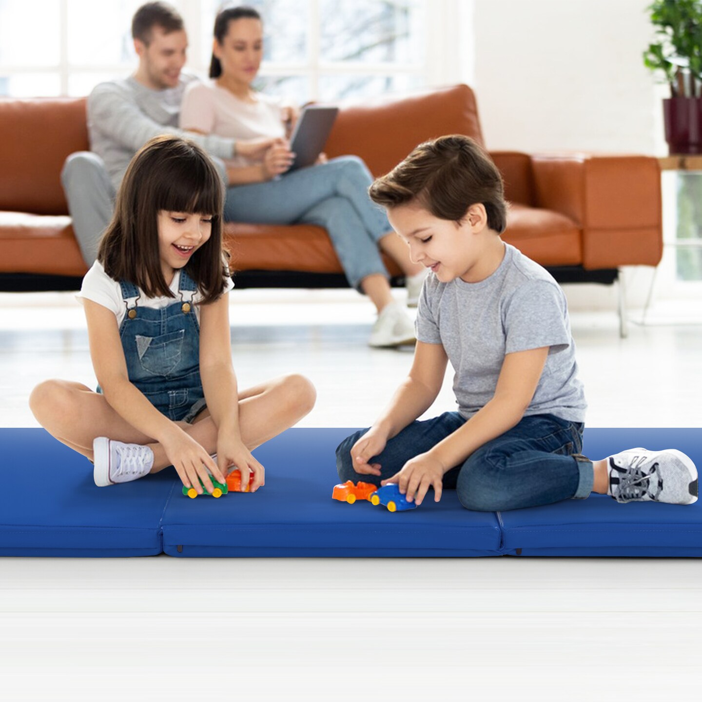 Tri-Fold Gym Mat with Handles and Removable Zippered Cover