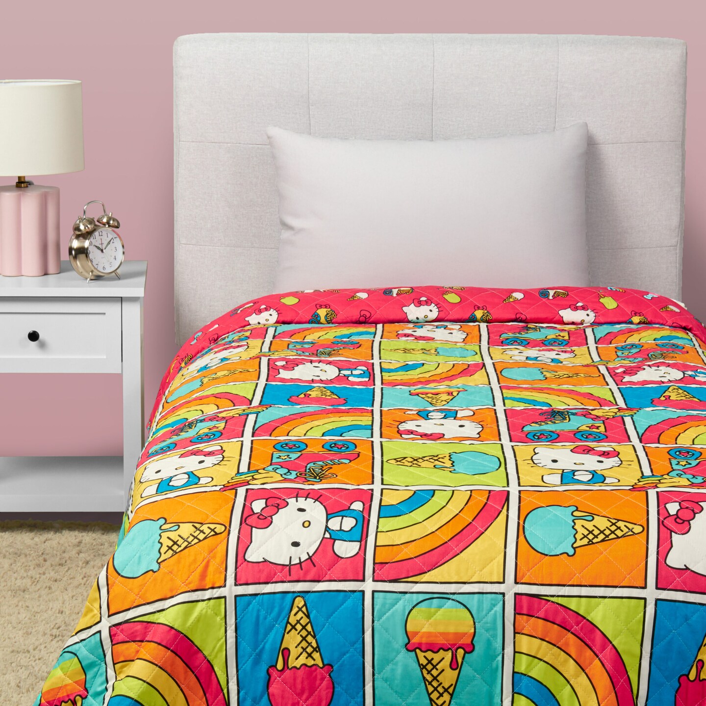 Sanrio Hello Kitty and Friends Quilted Blanket