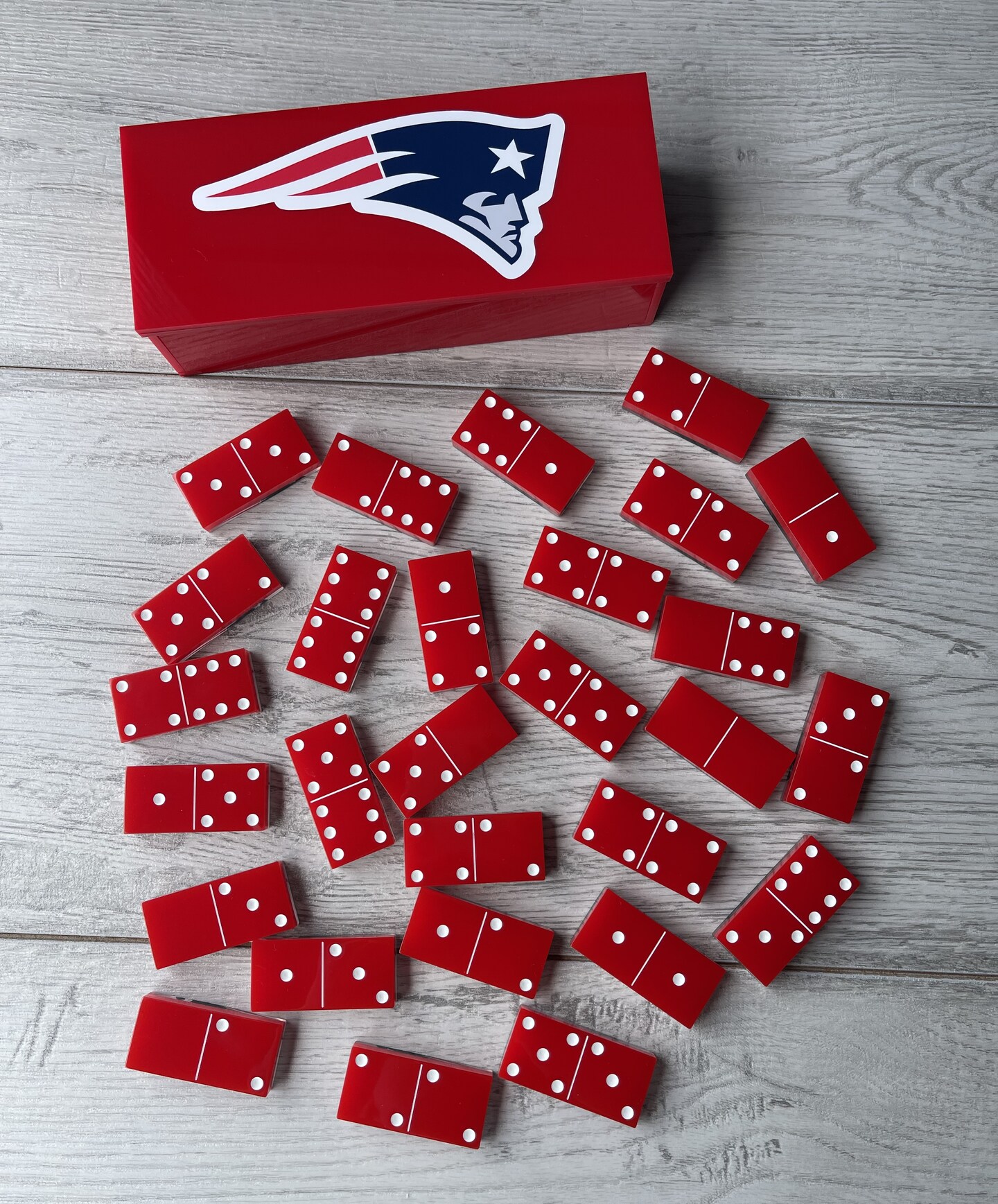 Patriots domino offers set