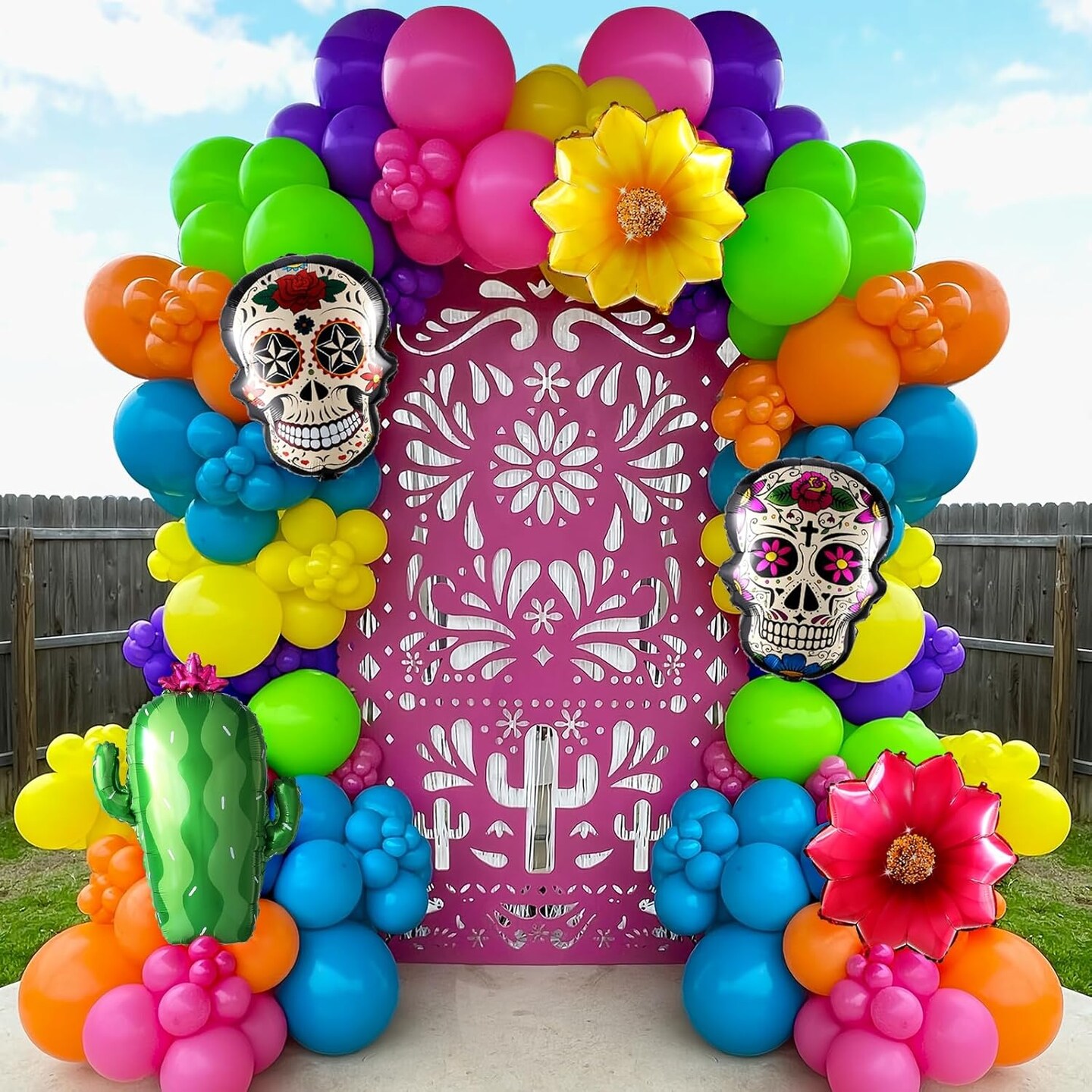160PCS Mixed Colorful Day of the Dead Balloon(Multicolor)1 x 1 x 1 inches