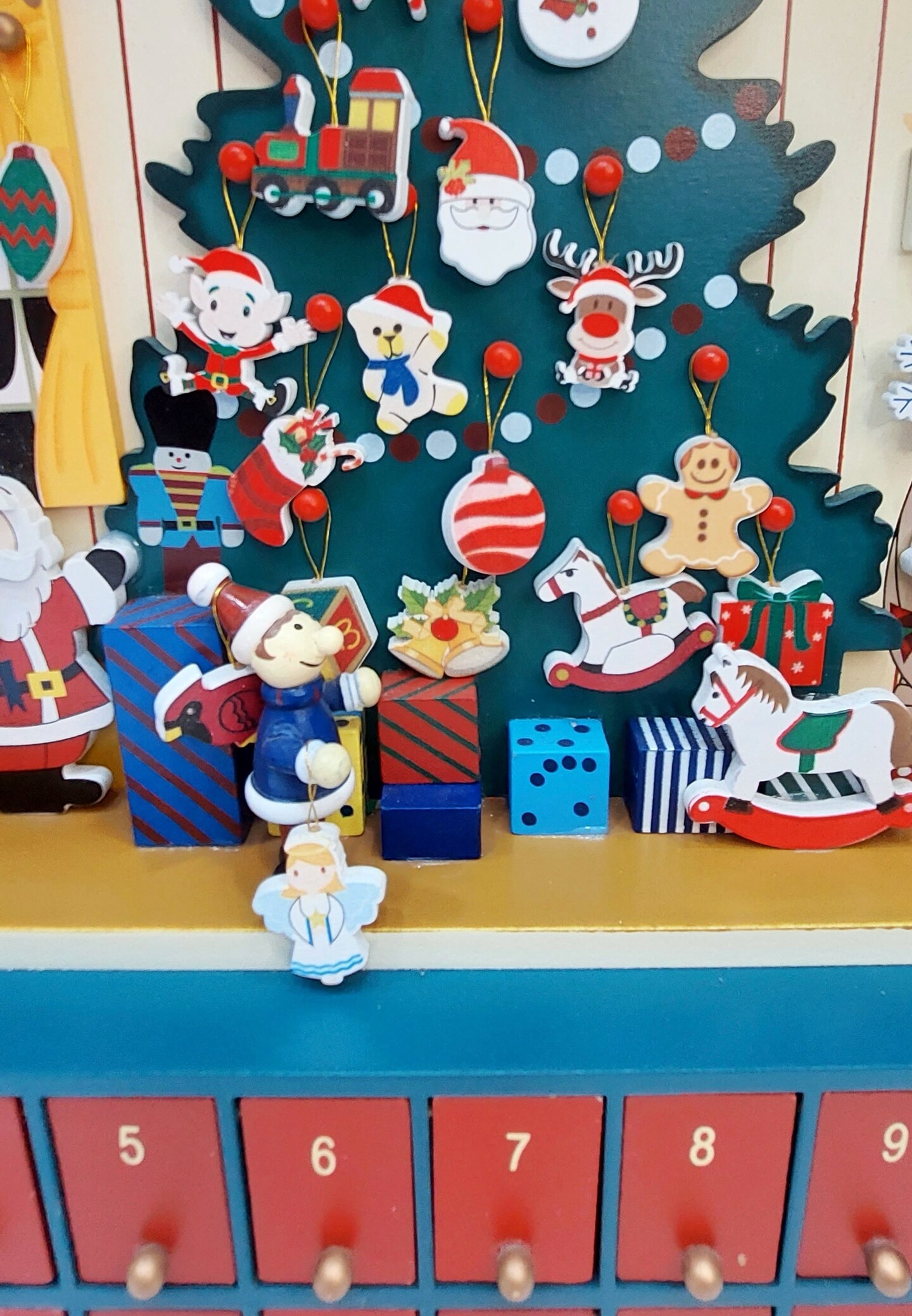 Wizardi Christmas Scene Wooden Advent Calendar F07M14-3-Y01714