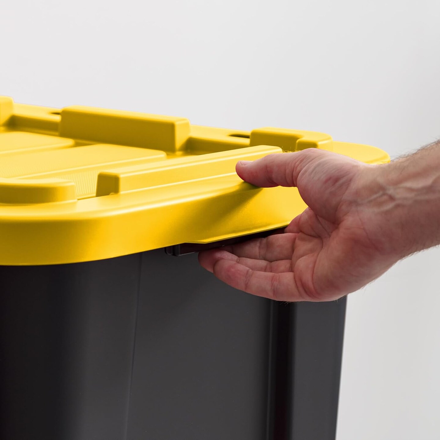 IRIS USA 11.5Gal/46Qt Heavy-Duty Stackable Plastic Holiday Storage Bin Tote Container with Quick Snap Lid - 4 Pack