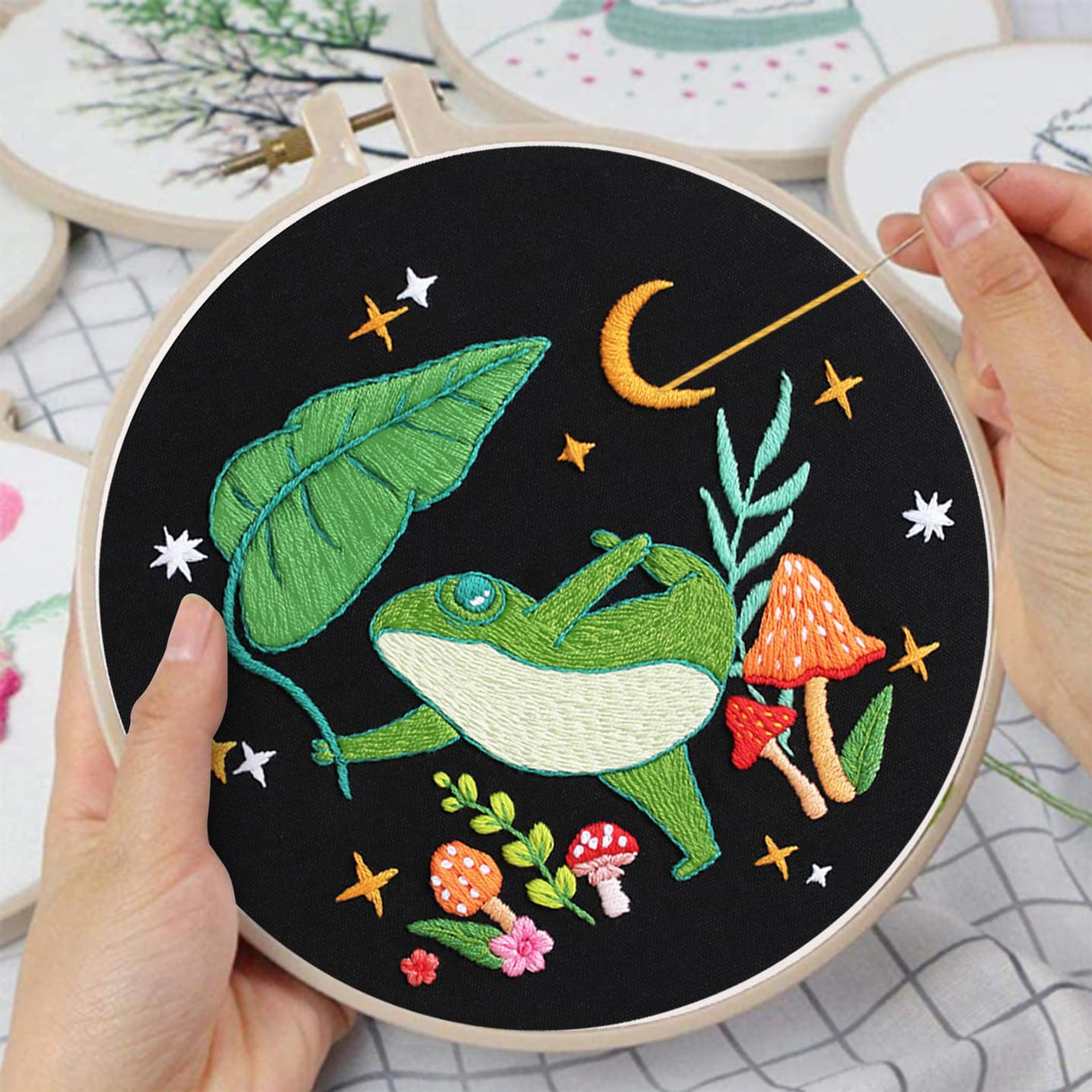 Frog Embroidery Kits for Beginners with Art Night Pattern, Cross Stitch Kit for Adults,DIY Needlepoint for Embroidery Starter