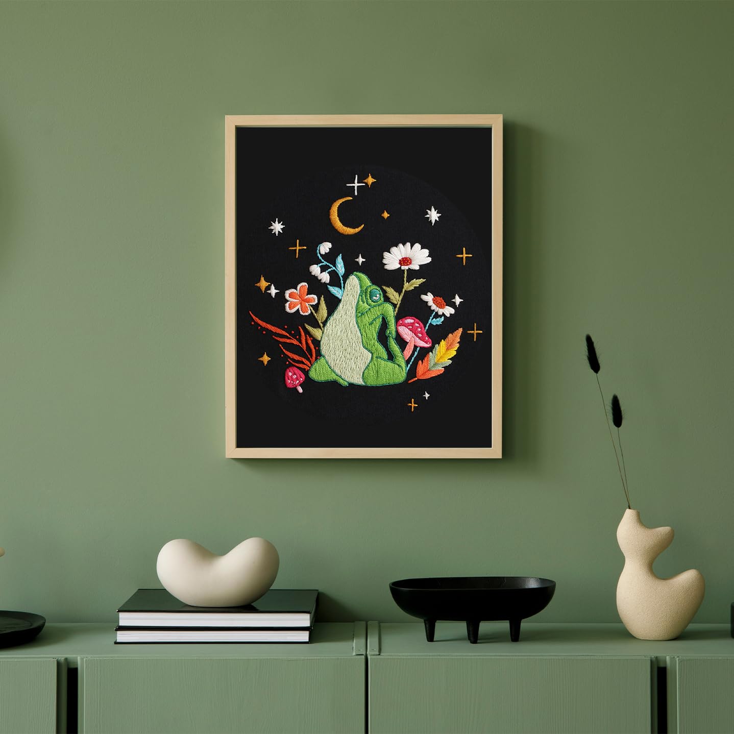 4 Set Frog Embroidery Kits for Beginners,Cross Stitch Kit for Adults,Starters DIY Needlepoint Including Embroidery Cloth with Art Mushroom Pattern and Instructions