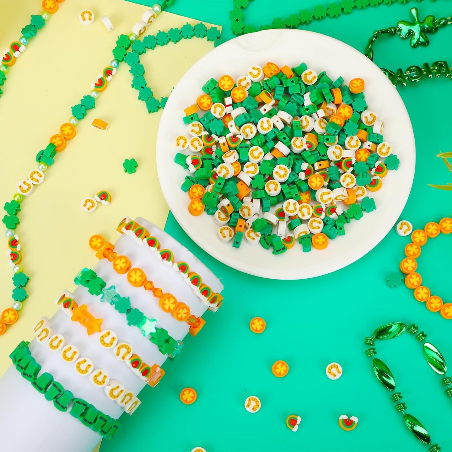 300pcs St. Patrick&#x27;s Day Polymer Clay Beads Green Shamrock Hat Coins Rainbow Clay Spacer Beads for St. Patrick&#x27;s Day Jewelry Making DIY Bracelet Necklace Accessories Craft Supplies