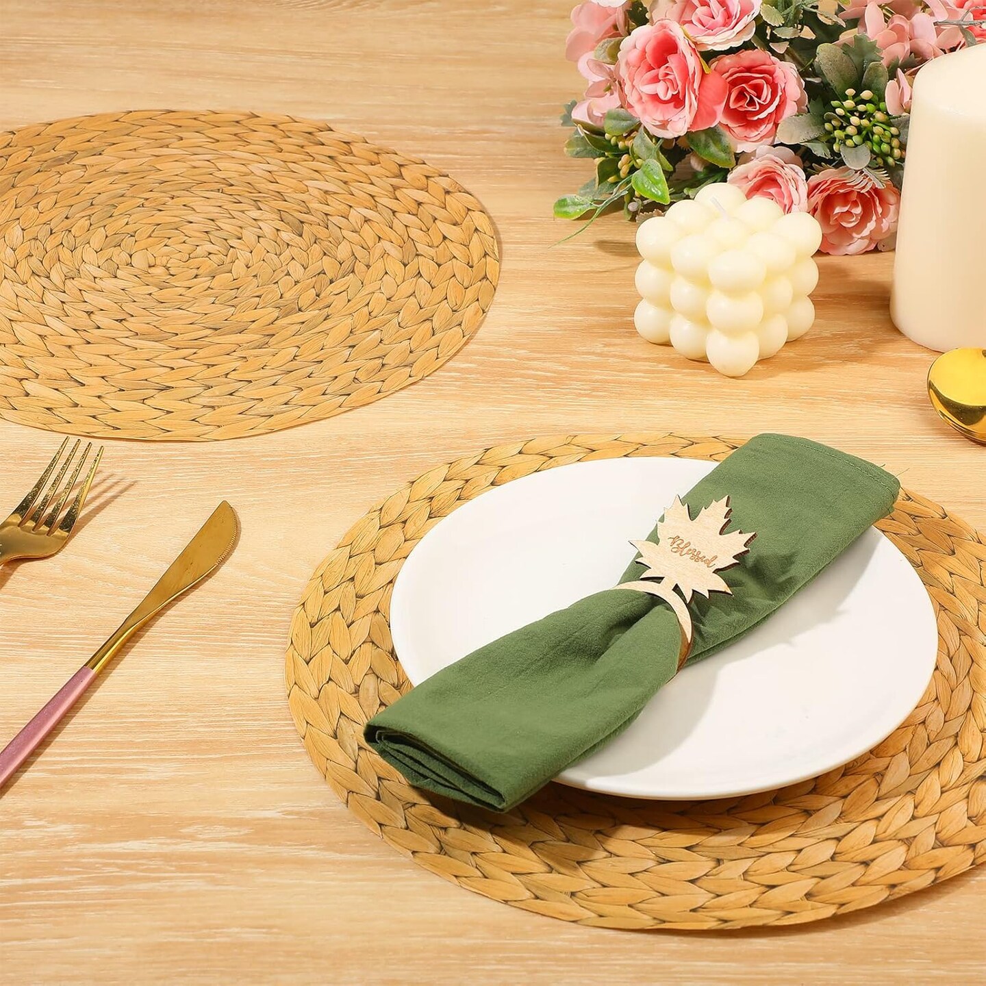 100 Pcs Disposable Woven Wooden Slice Paper Place Mats Rustic Palm Leaf Sunflower Daisy Pumpkin Woven Charger Place Mat Bulk Table Paper Placemats for Summer Spring Fall Wedding Dinner(Woven)