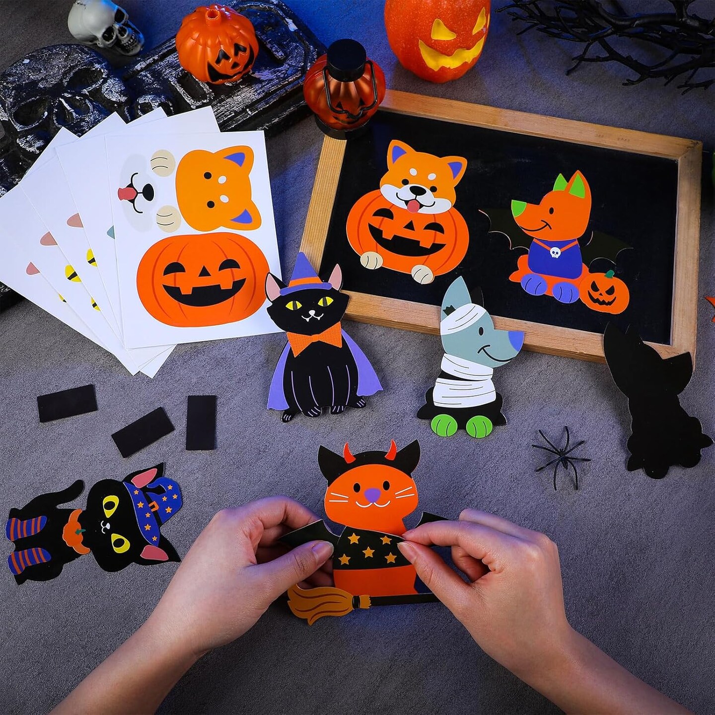 30 Sets Halloween Craft Kit for Kids