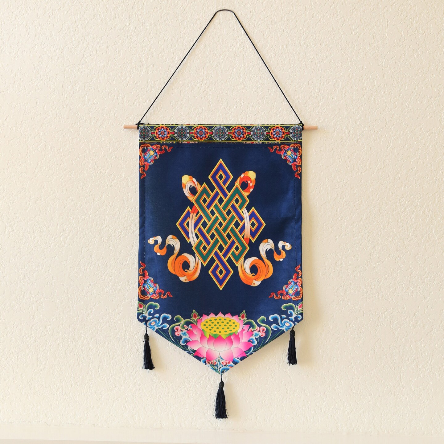 Tenture Murale Indienne Brodée Main - Soie Et Coton - 104x104 Cm - Motif Floral Vintage - Occasion