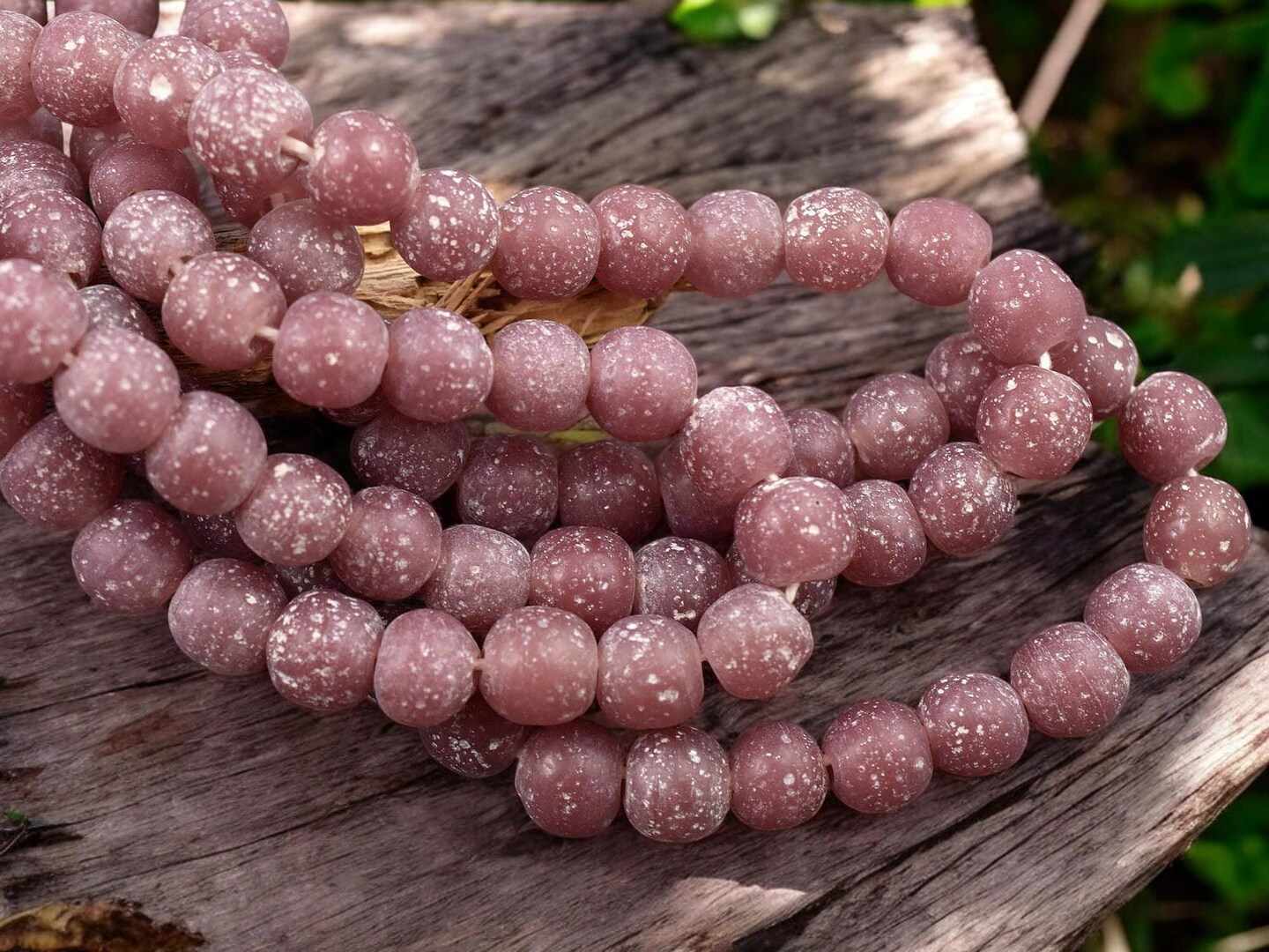 Mauve Pink Pompeii Round Beads (24&#x22; Strand)  Indonesian Glass Beads