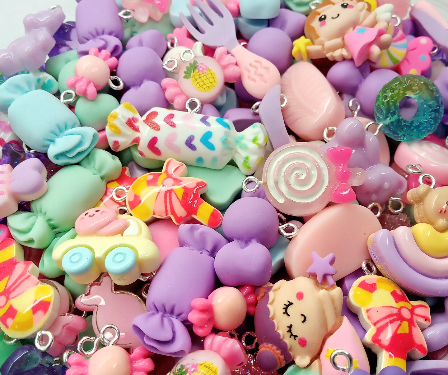 Cute Charm Mix, 20 pc, Pastel Candy &#x26; Cute Pendants, Adorabilities