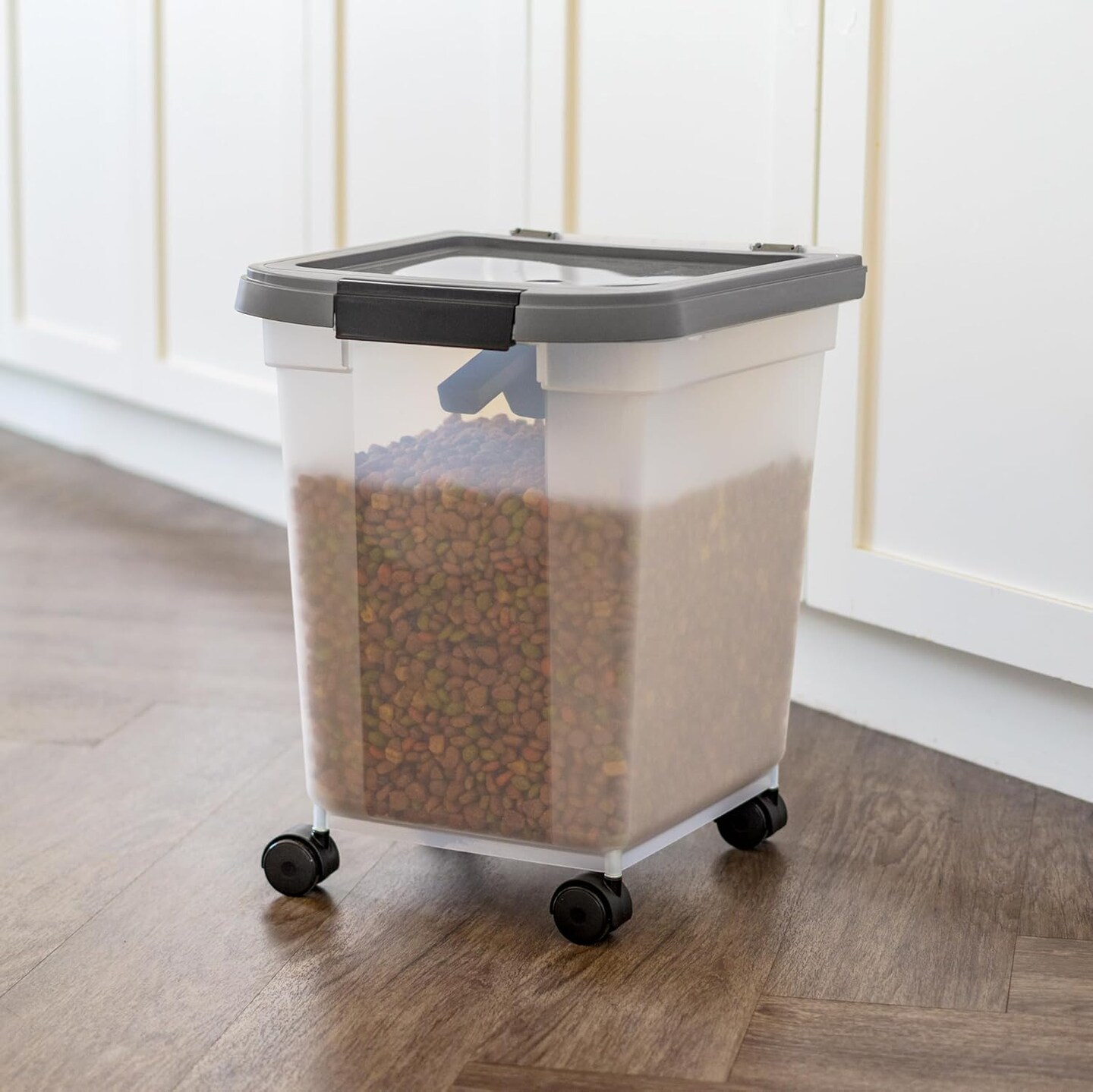 IRIS USA Airtight Dog Food Storage Container 25 lbs, Removable Wheels, for Dog Cat Bird and Other Pets, Clear/Dark Gray