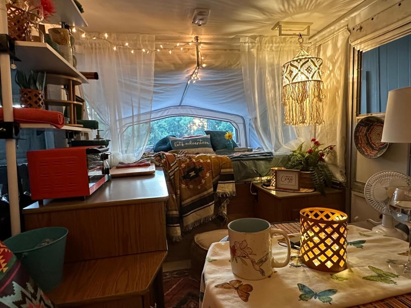 Boho Plug in Pendant Light, Hanging Light with Plug in Cord, Hanging Lamp with Handmade Macrame Lamp Shade