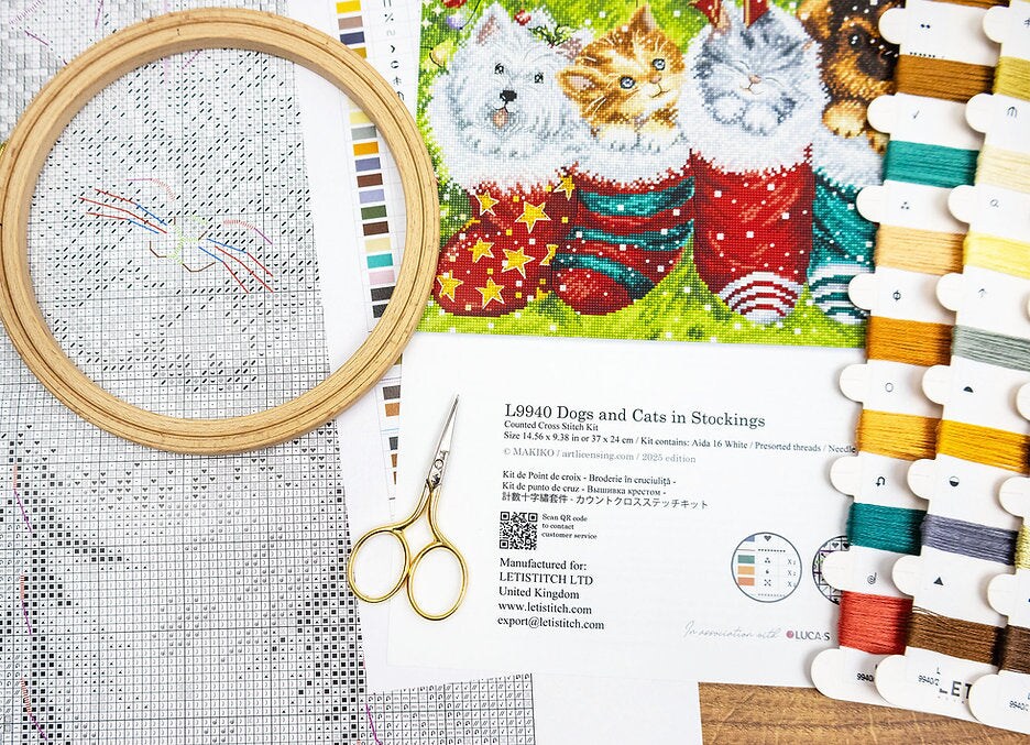 Dogs and Cats in Stockings L9940 Counted Cross Stitch Kit