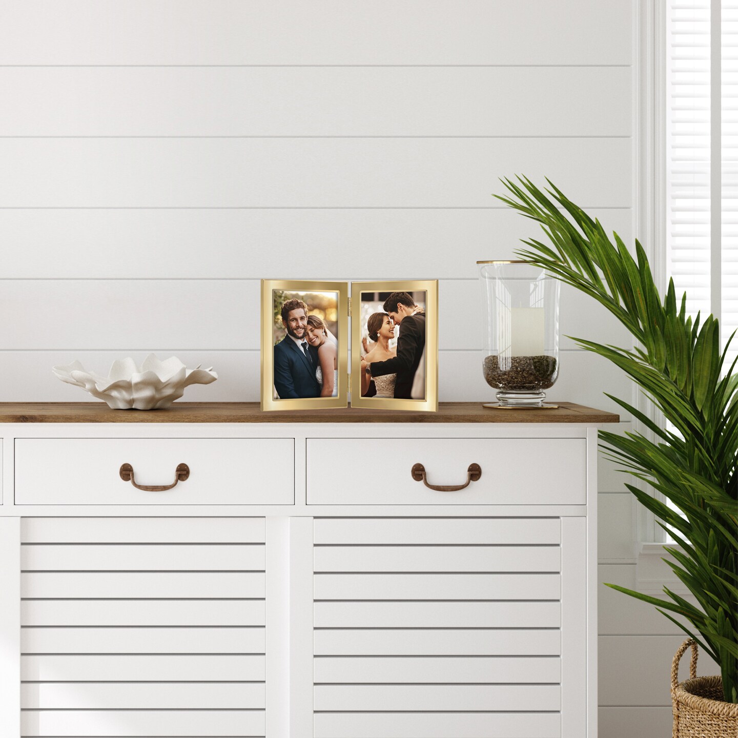 Americanflat Hinged Picture Frame with Wide, Beveled Molding and Shatter-Resistant Glass - Modern Metal Picture Frame Displays Two Photos - Elegant Photo Frames for Tabletop Display
