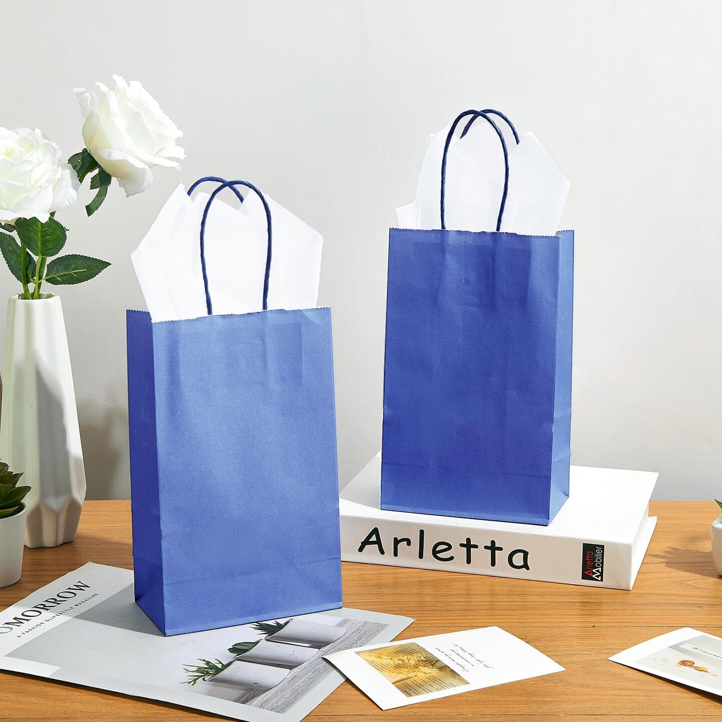 100 Pack Small Navy Paper Gift Bags with Handles (Nautic Blue) 9x5.5x3.15 Inch for Boutiques, Weddings, Graduations, Men&#x27;s Birthdays, Kid&#x27;s Party Favors