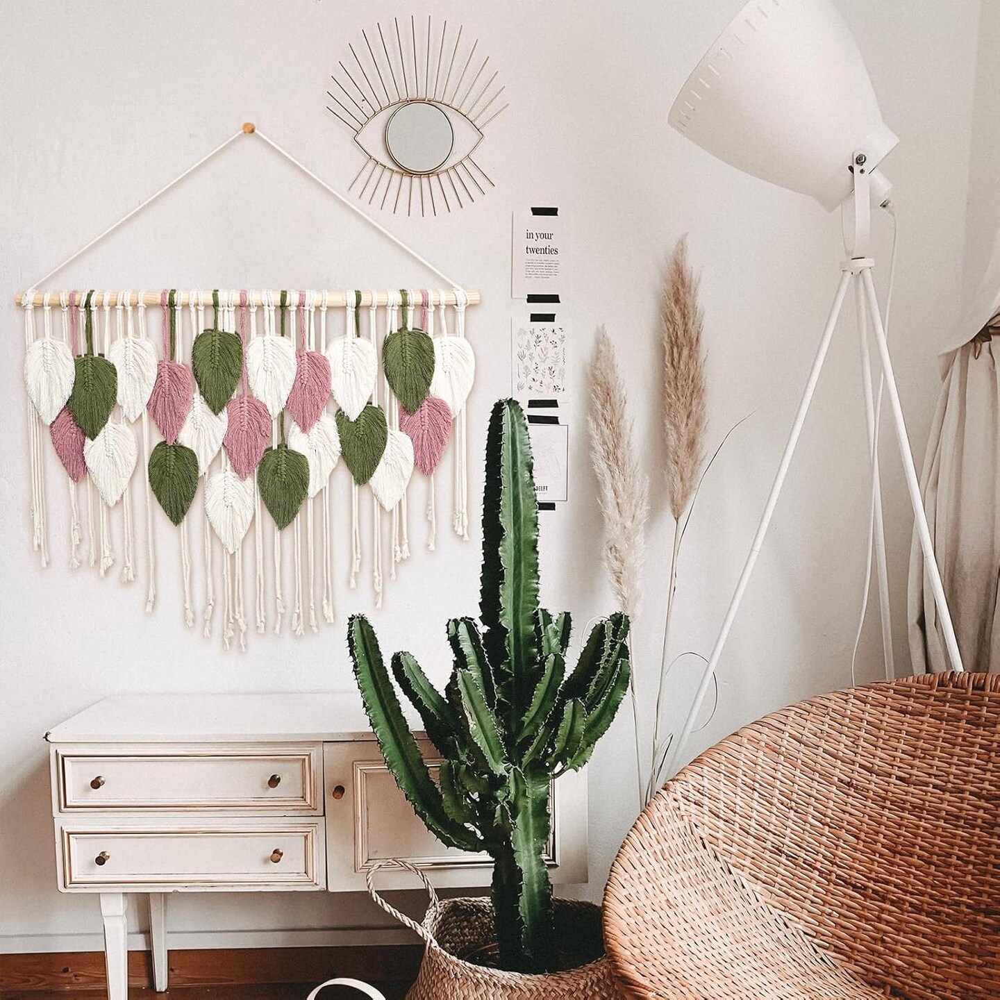 Macrame Wall Hanging - Boho Wall Decor in Beige, Old Pink &#x26; Green - Chic Woven Leaf Leaves Bohemian Hangings