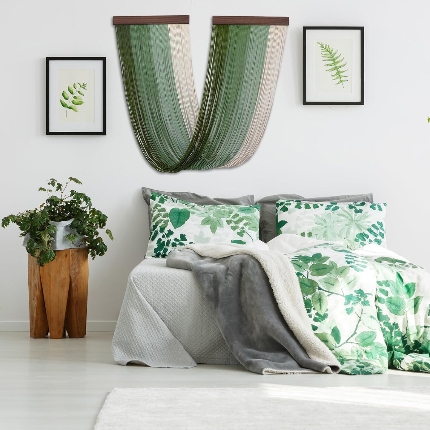 Macrame Wall Hanging Large Green Boho Tapestry Decor Woven Tassel Yarn Wall Art Modern Home Decor for Bedroom Living Room