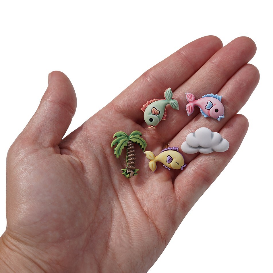 Zoo Animal Novelty Buttons: 50-Piece Assortment for Crafts, Sewing &#x26; DIY Projects with Lions, Elephants