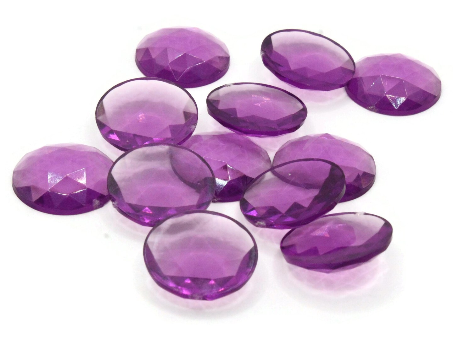 12 19mm Faceted Round Flatback Purple Plastic Vintage Cabochons