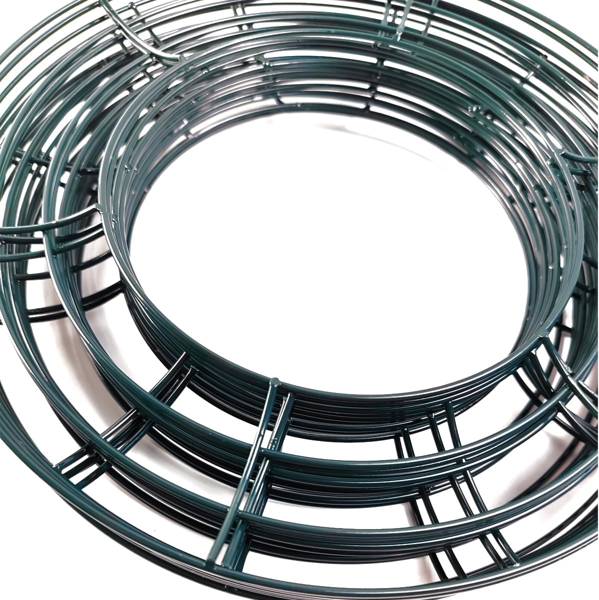 3PCS 10&#x201D; Wire Wreath Frames Green Christmas Metal Round Wreath Form Wire Frames for Floral Arrangements Craft DIY Thanksgiving Autumn Christmas Wreath Supplies