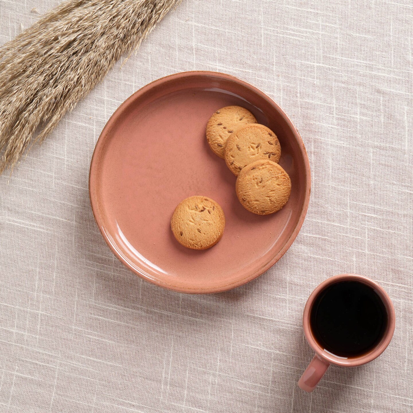 Rustic Reef Ceramic Pasta Bowl – Elegant & Durable Dish for Stylish Dining