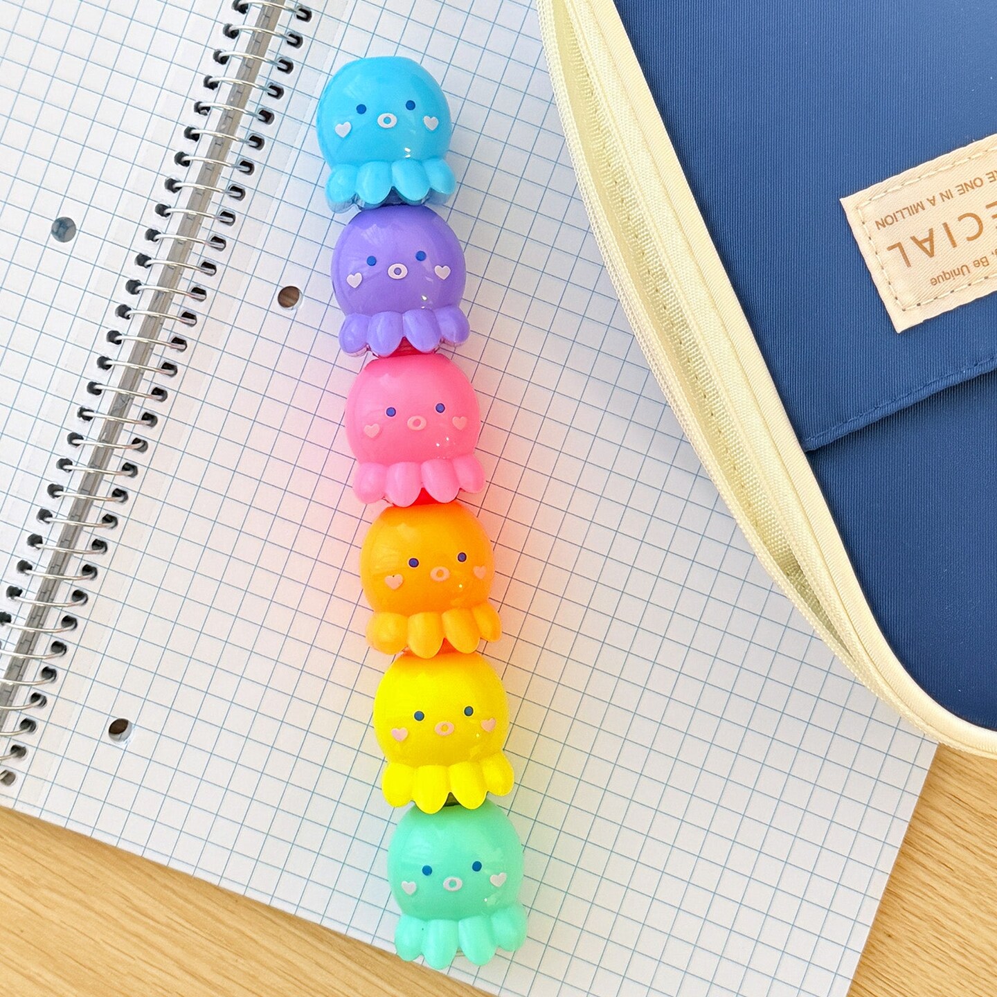 Wrapables Mini Stackable Highlighters, Cute Multi-color Markers, Octopus