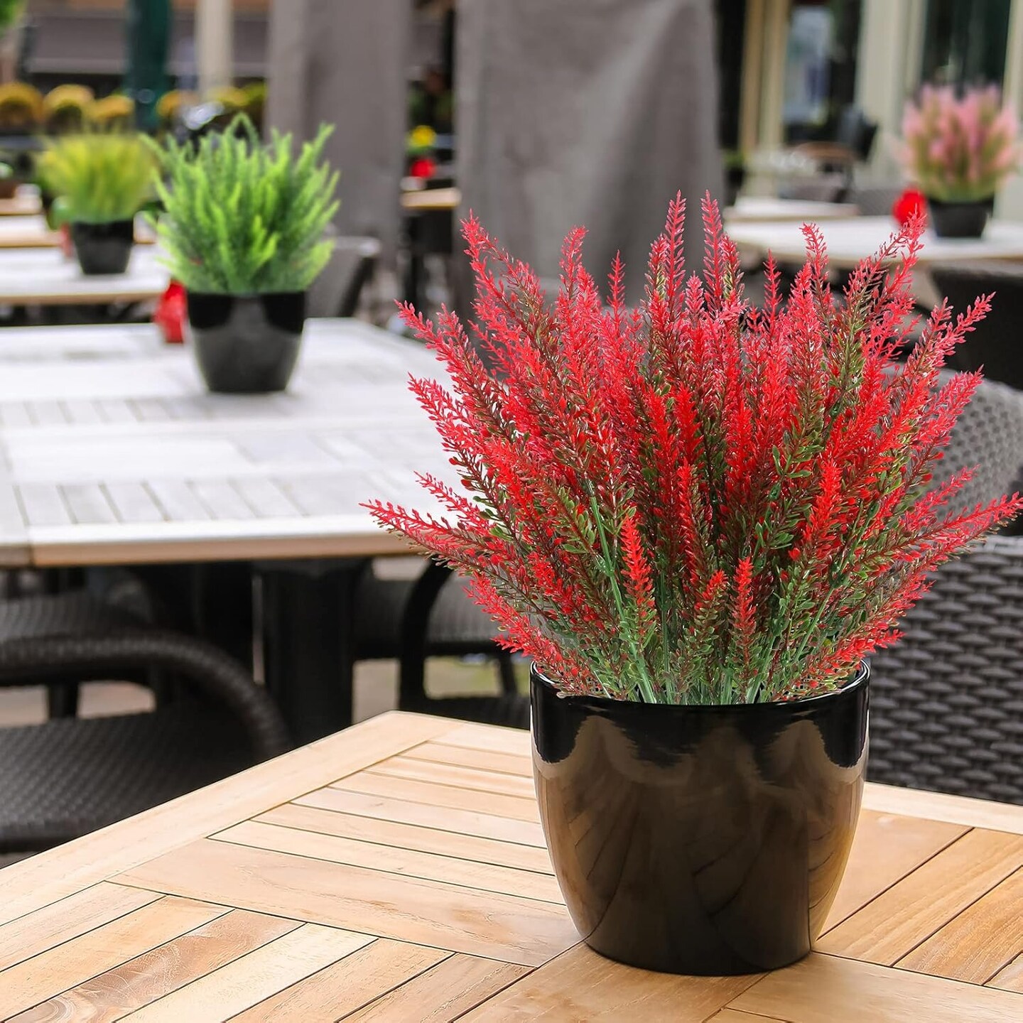 12 Bundles of UV Resistant Artificial Plants for Outdoor D&#xE9;cor