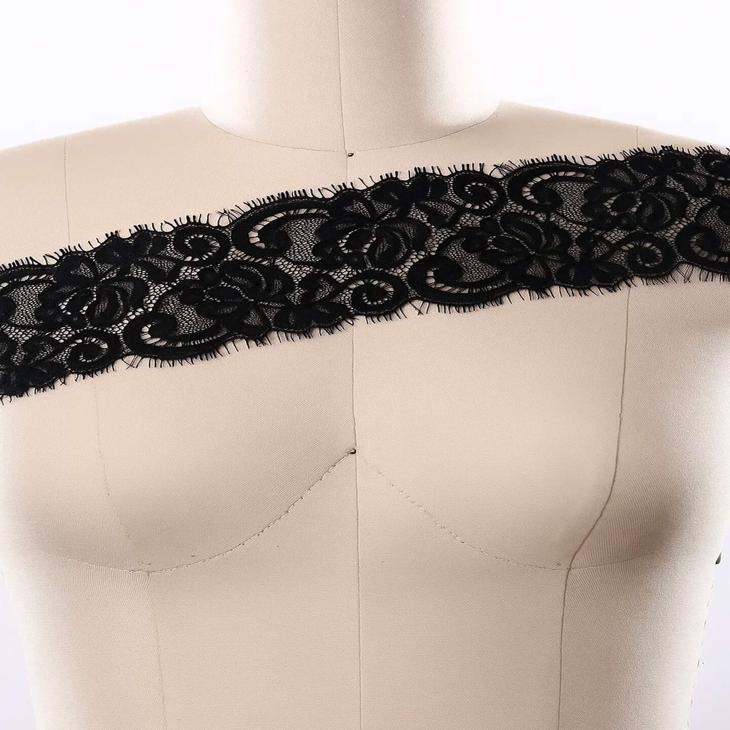 1 Yard Black Floral Chantilly French Lace Trim for Garter Belts