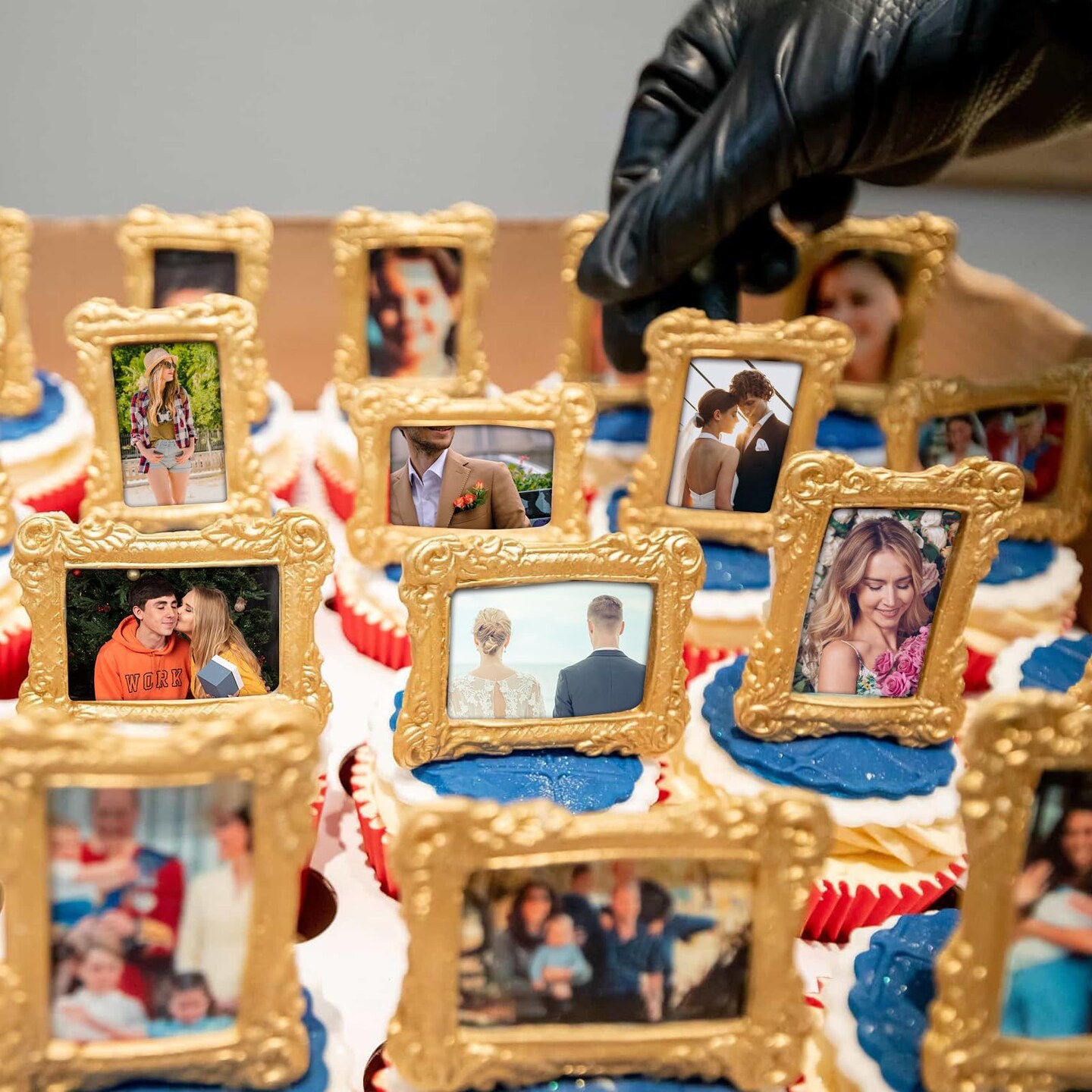 4 Pcs Photo Frame Silicone Molds, Baroque Style Air Dry Clay Molds, Mini Frame Molds Silicone for Cupcake Topper Cake Decoration Chocolate Candy Polymer Clay