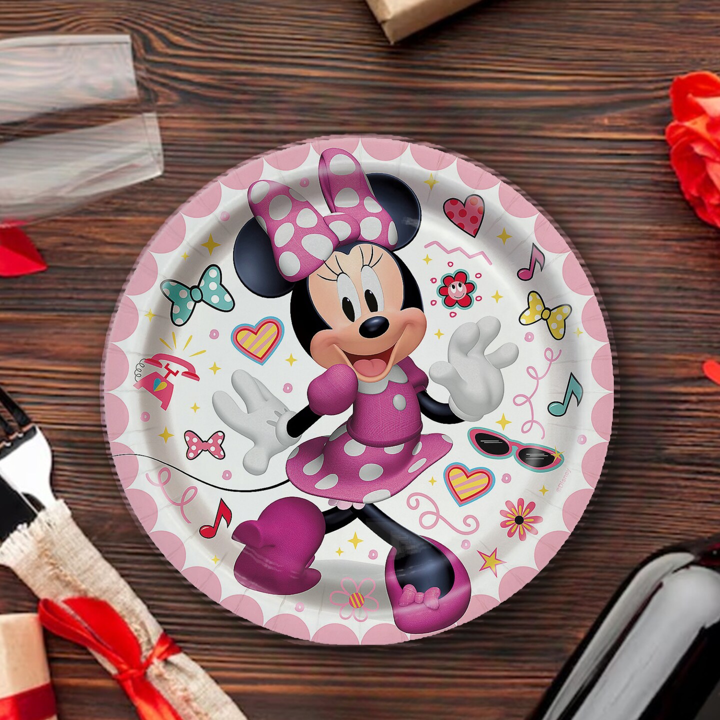 8 Count Minnie Mouse Party Paper Dessert Plates 7&#x22; Pink Birthday Party Supplies