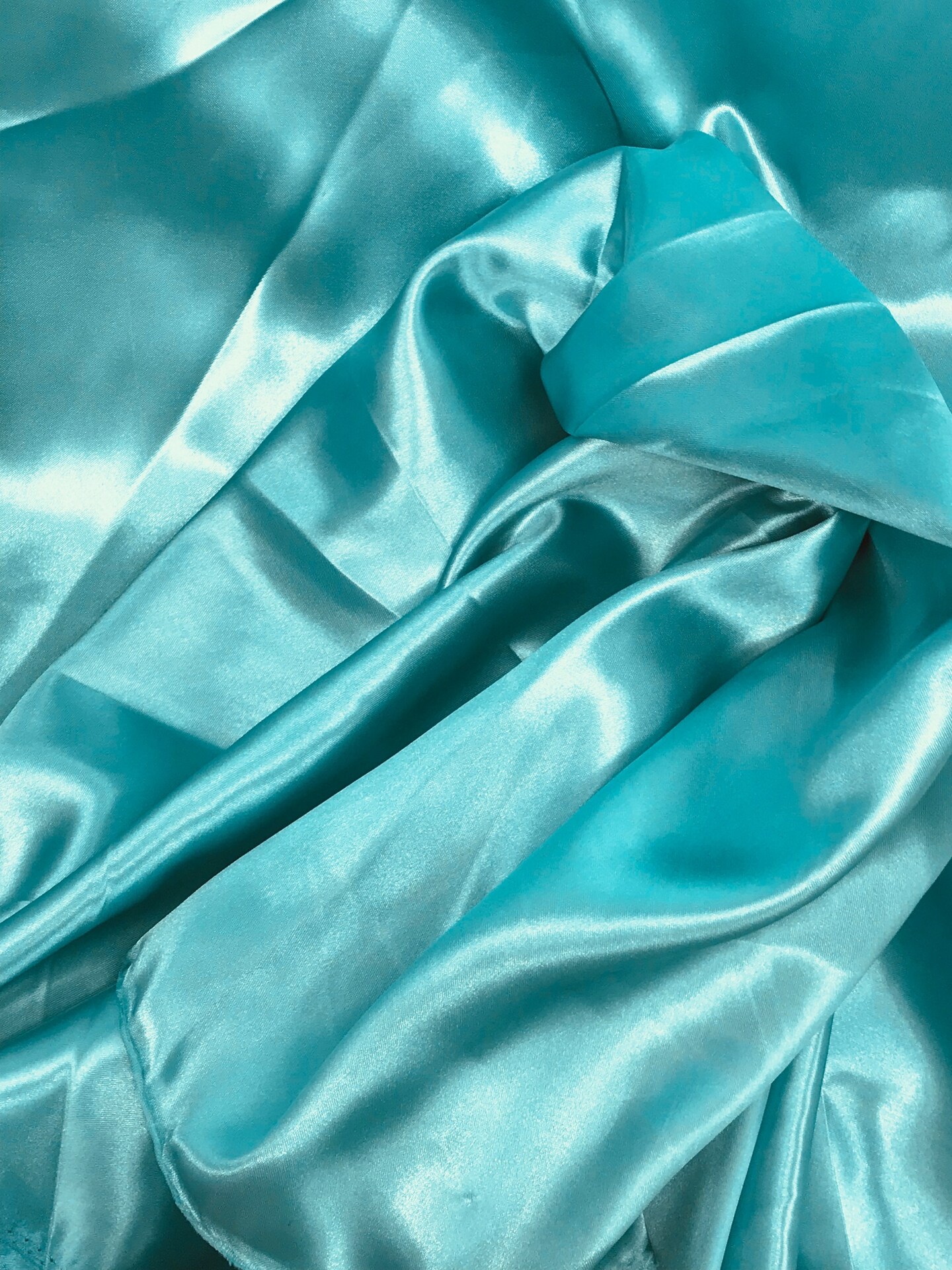 1 Yard Tiff Blue Shiny Satin Fabric Polyester Lightweight Smooth 58″-60″ Wide