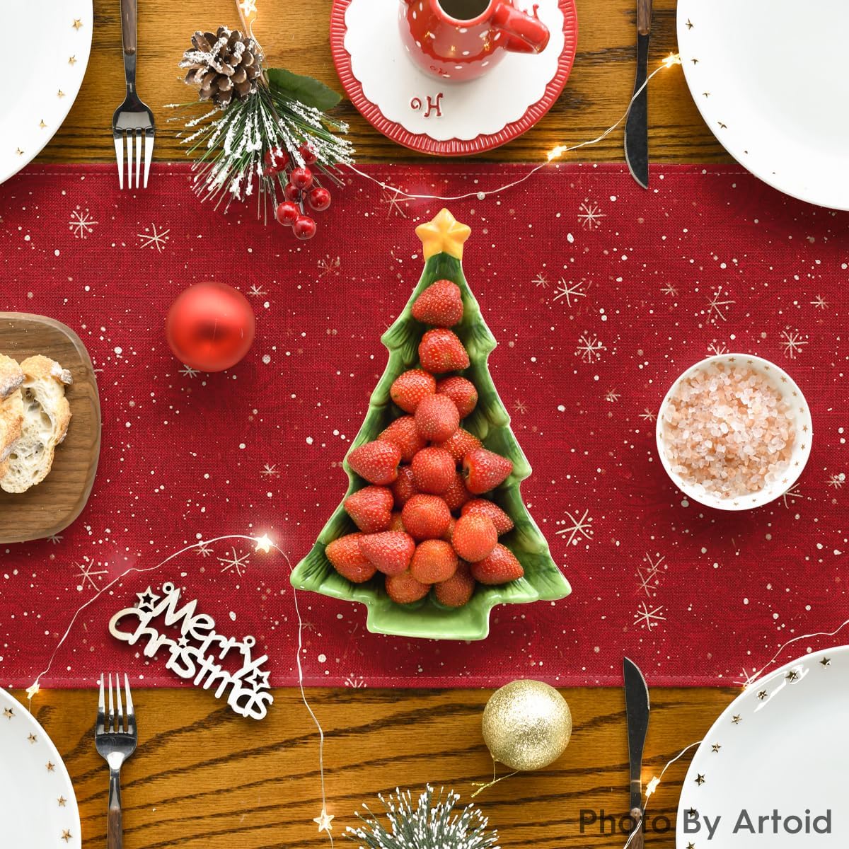 Snowman Christmas Birds Trees Table Runner, Seasonal Winter Xmas Holiday Kitchen Dining Table Decoration for Indoor Outdoor Home Party Decor
