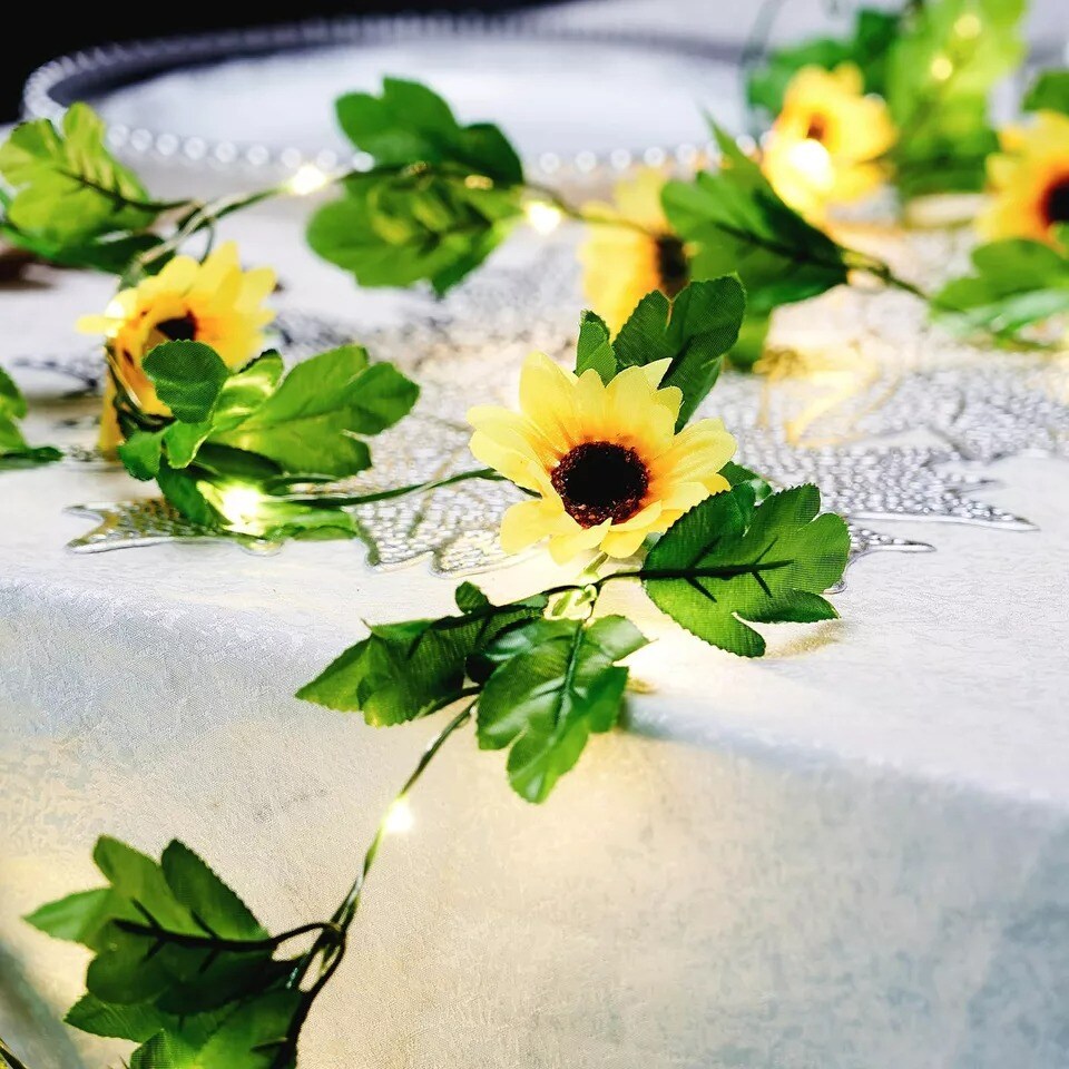 8 ft Yellow Green LED Sunflowers Leaves Garland Battery Operated Fairy Lights