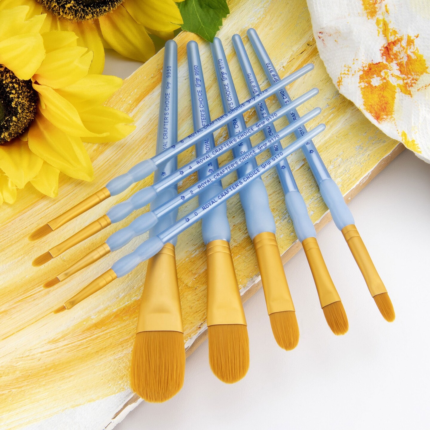 RCC 303 | Crafter&#x27;s Choice&#x2122; 9pc Golden Taklon Filbert/Oval Wash Brush Set