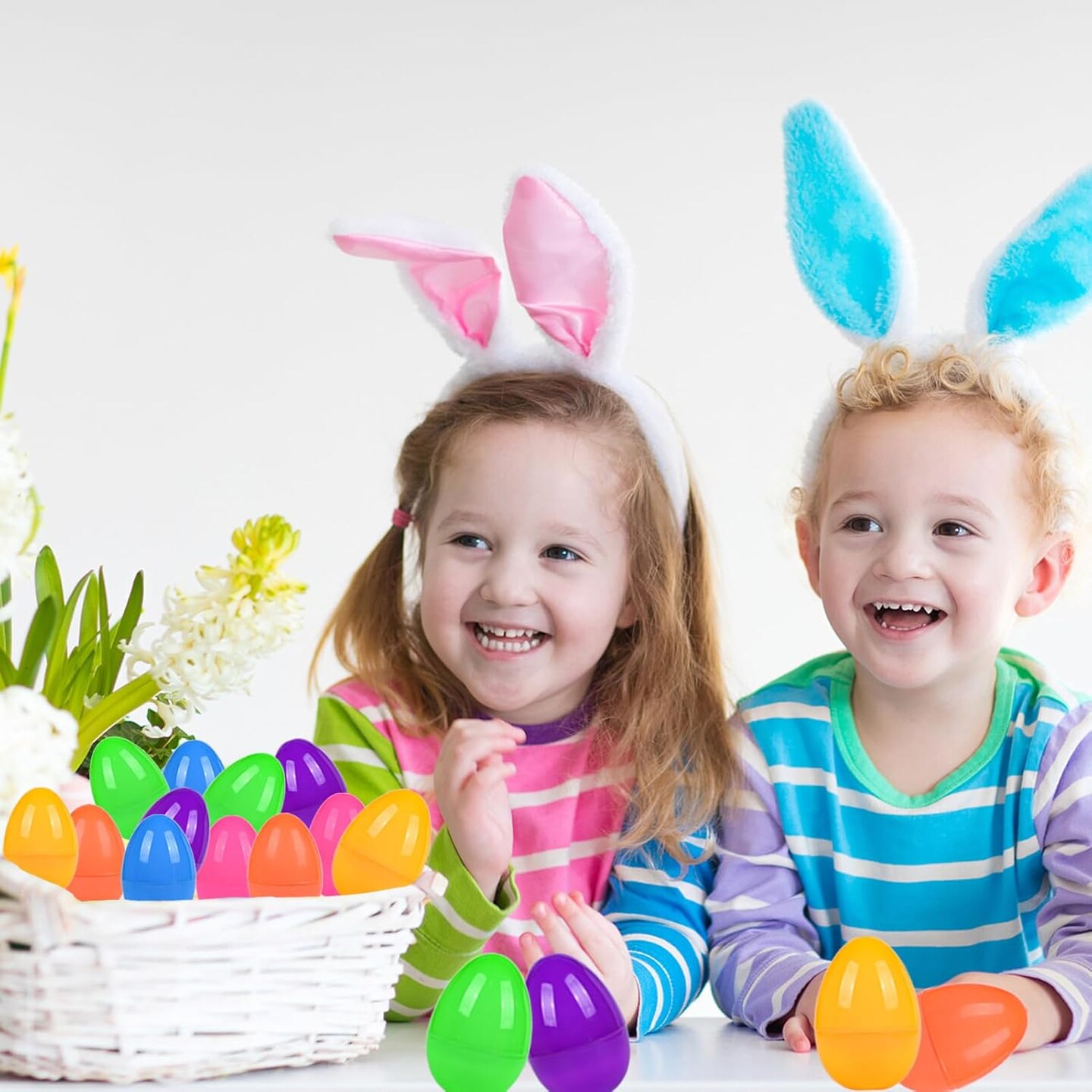 36PCS Large Plastic Easter Eggs, 3.5" Empty Plastic Easter Egg with Assorted Bright Colors for Easter Eggs Hunt, Easter Basket Stuffers