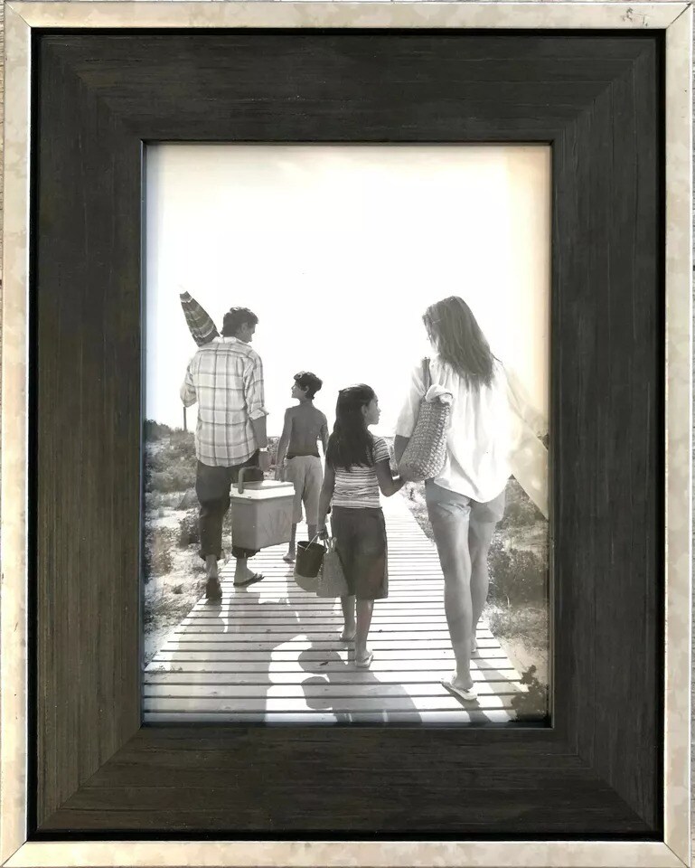 4x6 Rustic Picture Frame (3-Pack) - Distressed Industrial - 4x6&#x22; Photo