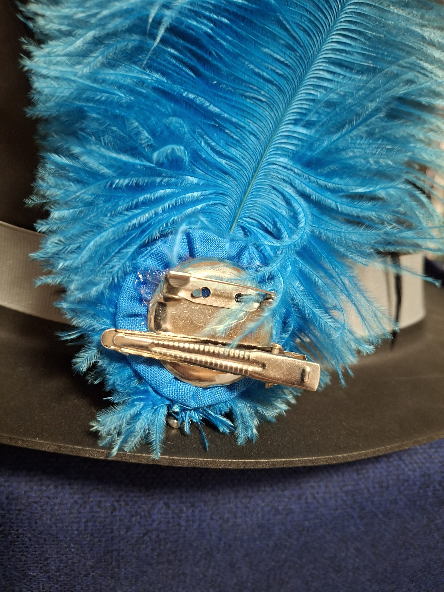 Turquoise Ostrich Feather Hat Pin Hair Clip with Black Feathers