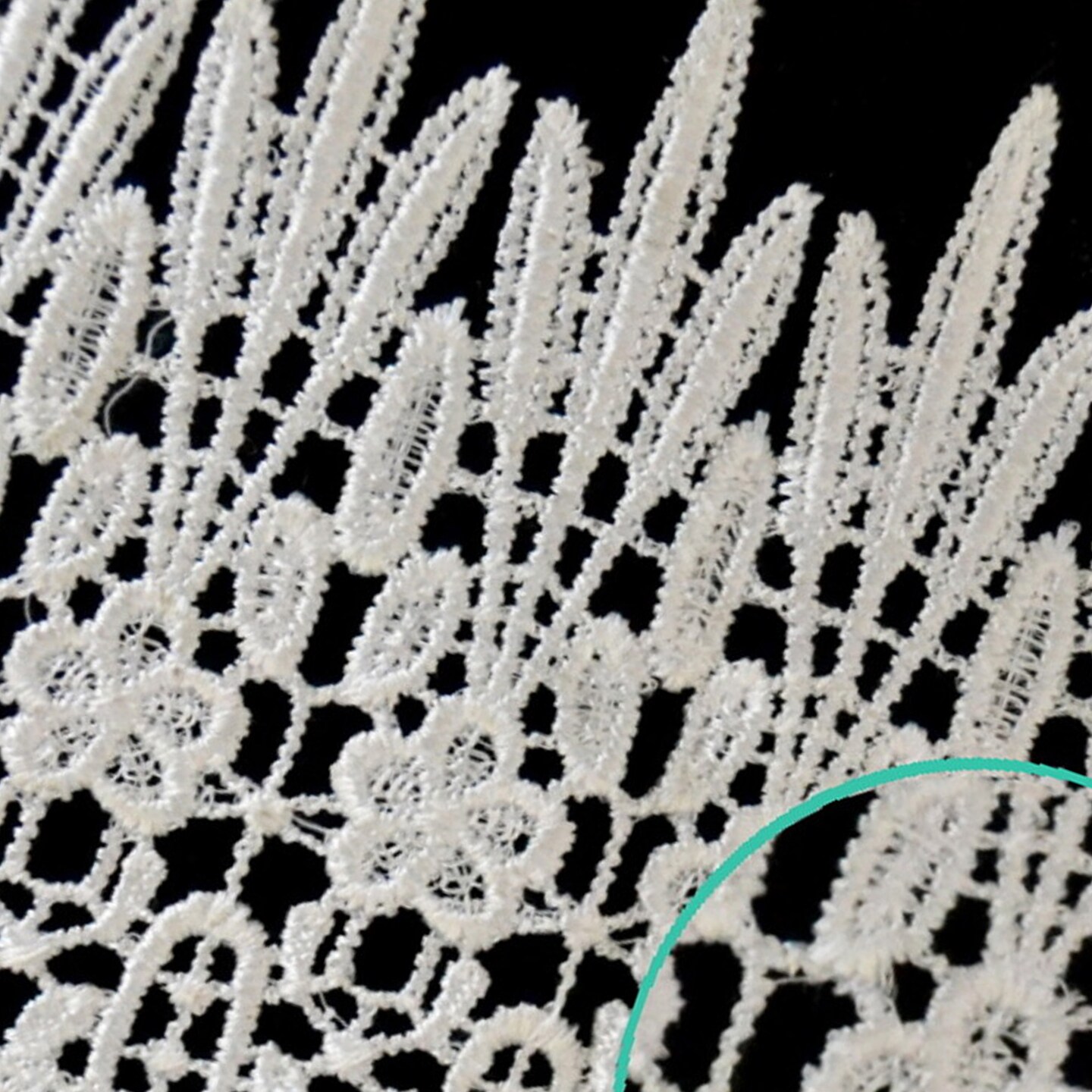 4&#x22;x 15 Yards White Venise Lace Trim