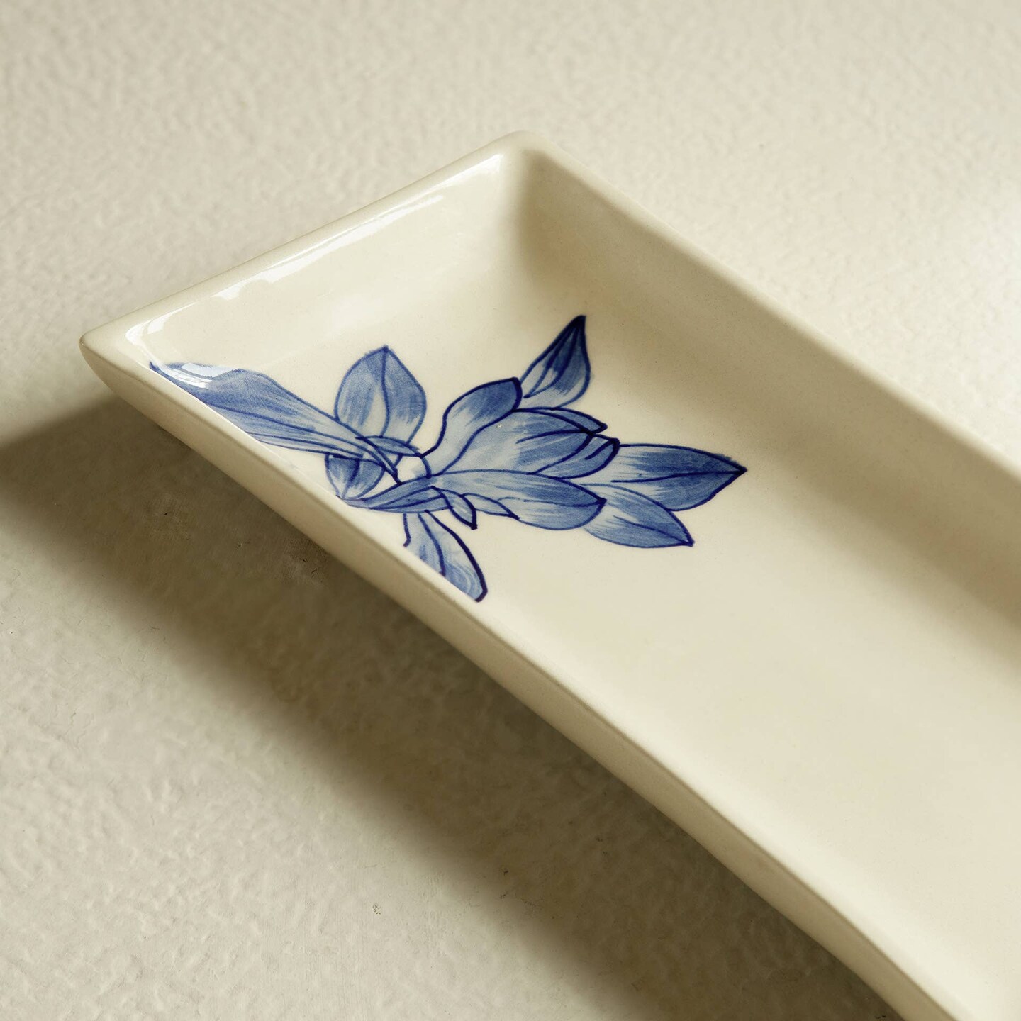 Handcrafted ceramic serving platter with Floral Print - 9.8x4.1x1&#x22;