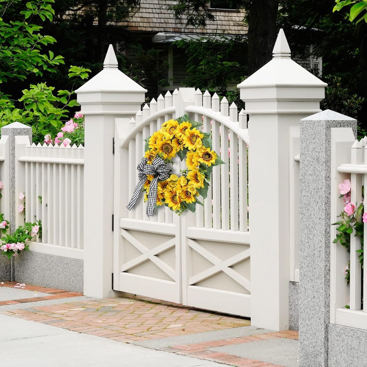 18&#x22; Artificial Sunflower Wreath for Front Door &#x2013; Summer Farmhouse Wreath with Ribbon and Sunflowers for Porch, Window, or Home Decor