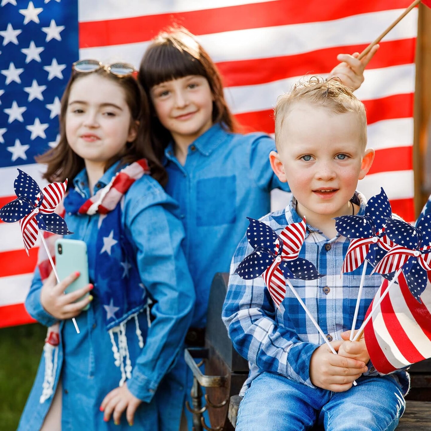 160 Pcs American Flag Patriotic Pinwheels 4th of July Decorations Red White and Blue Windmills Fourth of July Party Favors