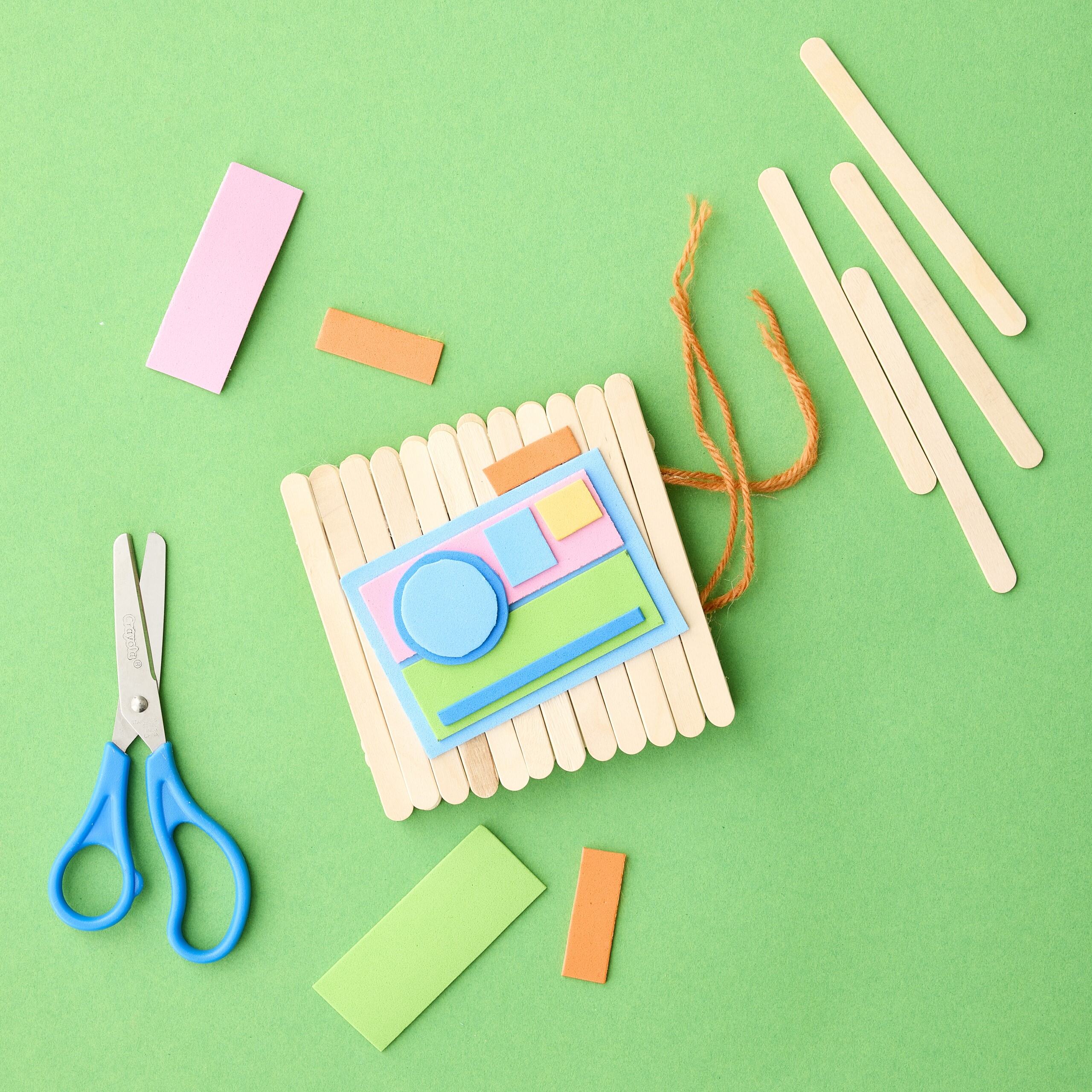 Kids Club: Camp Creatology: Craft Stick Journal