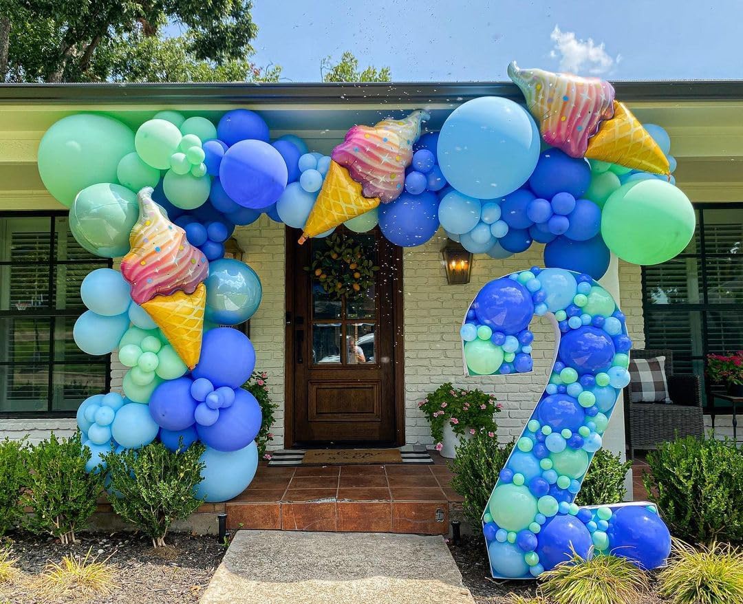 Royal Blue Balloons 18 Inch - 30 Pack Large Thick Blue Balloons Big Round Royal Blue Latex Balloons for Birthday Baby Shower Graduation Baseball Nautical Party Decorations