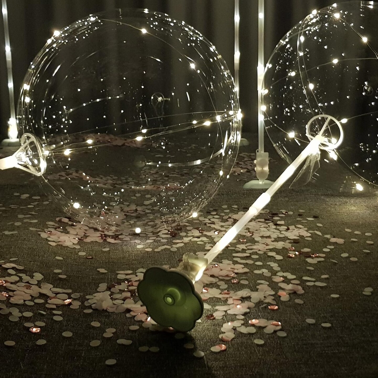 6-Piece Warm White LED Balloon Set – Tabletop Light-Up Centerpieces with Sticks, Stands, and Batteries, DIY Party Decorations (No Helium Required)