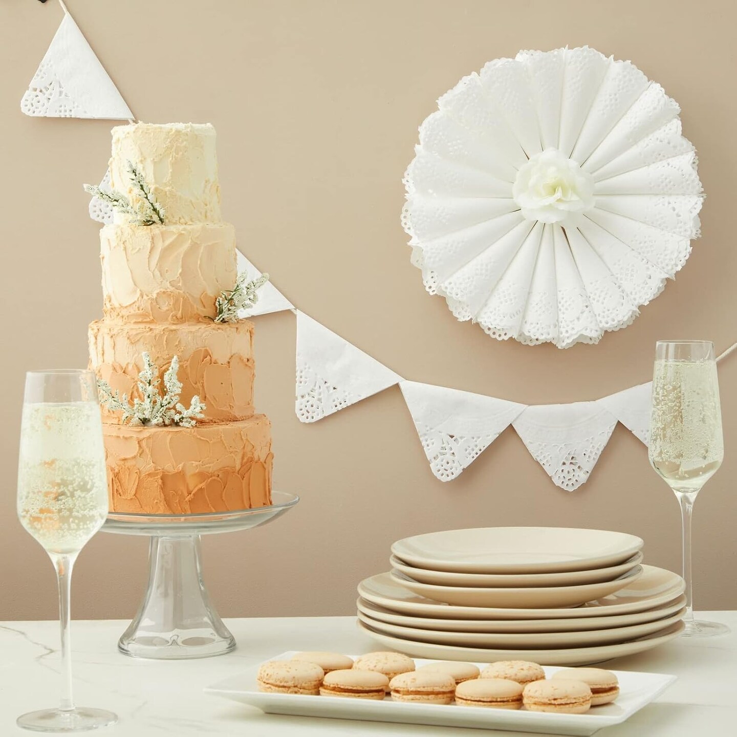 Lace Doilies Paper 250 Pack Set- Decorative Round Placemats Bulk, Table Runner, Cake Box Liners, Desserts, Baked Treat Display