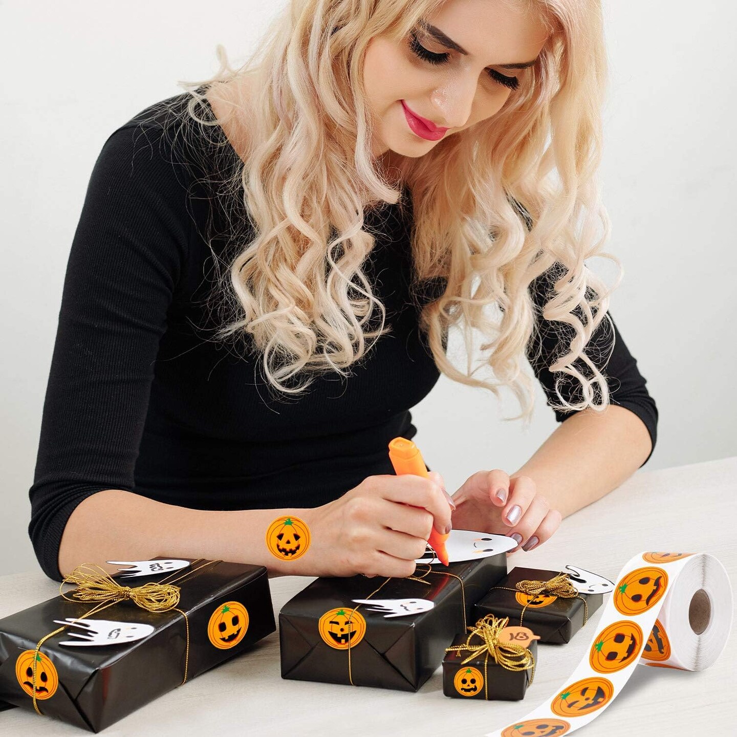 750 PCS Halloween Pumpkin Stickers (800pcs) 3.5 x 3.5 x 1.6 inches