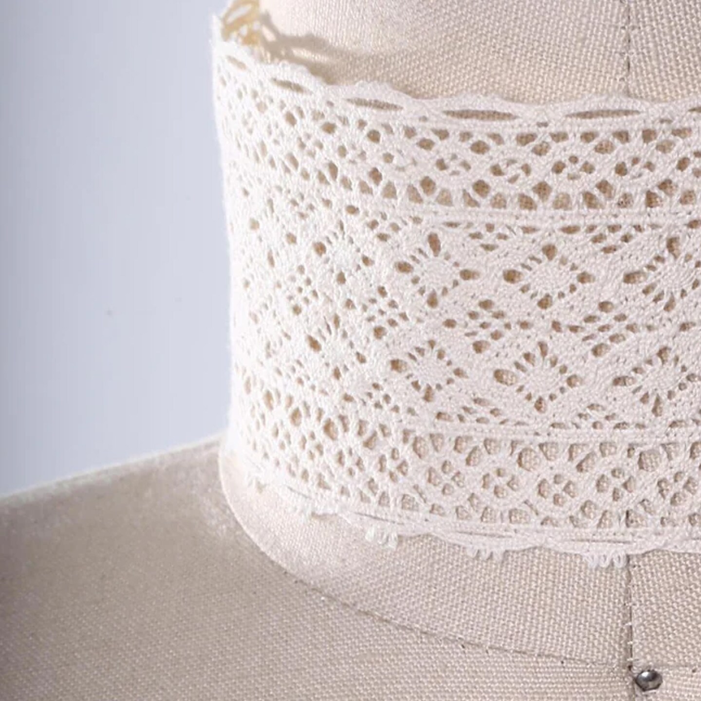 2 Yards Ivory Cluny Cotton Lace Trim Modern Design 2 Inch Wide